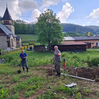 dobrovolnici-010