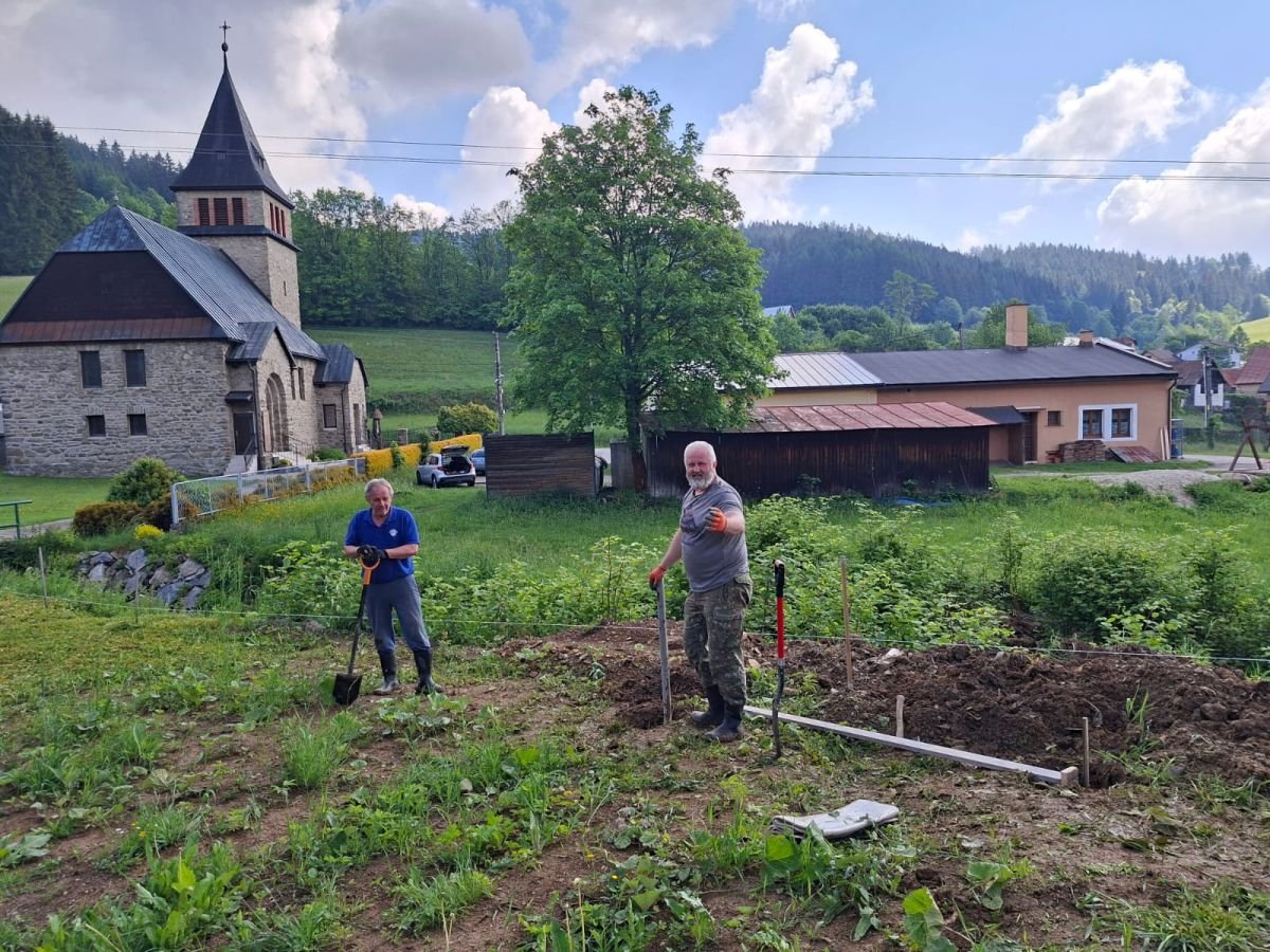 dobrovolnici 010
