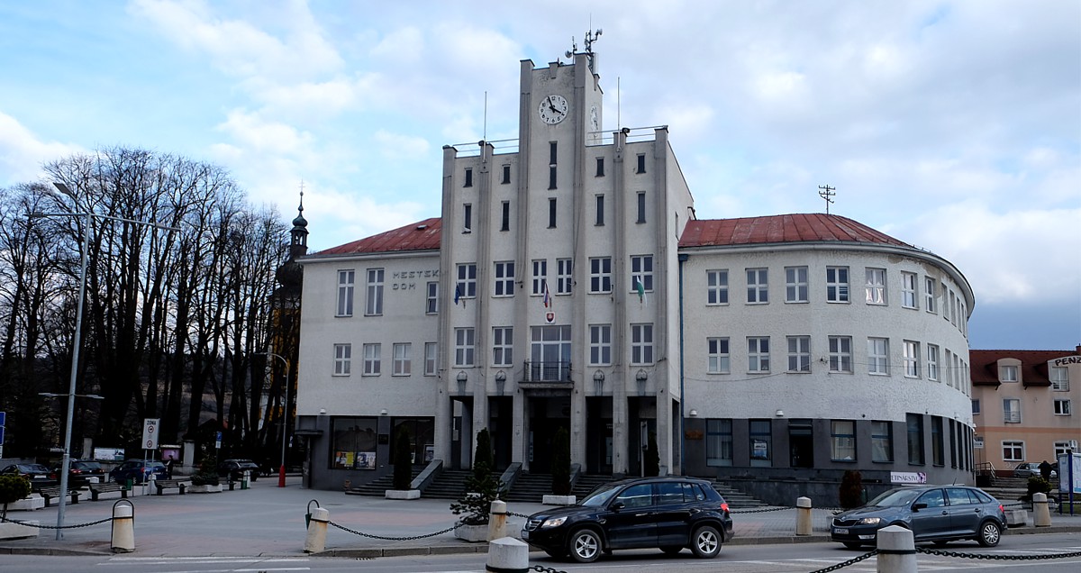 mestky dom cadca1
