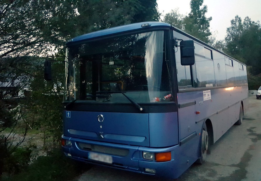 bus02