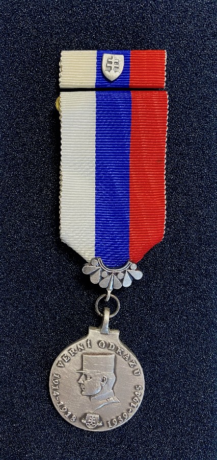 medaila 001
