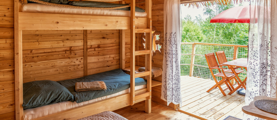 cadca treehouse stromovy domcek v2