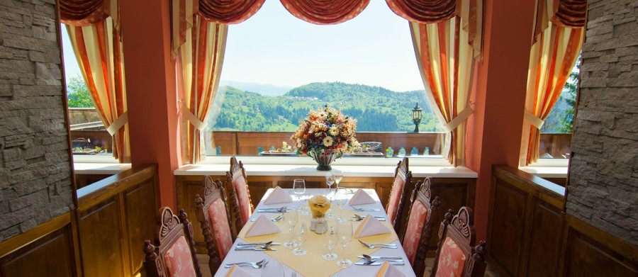 restauracia hotel husarik