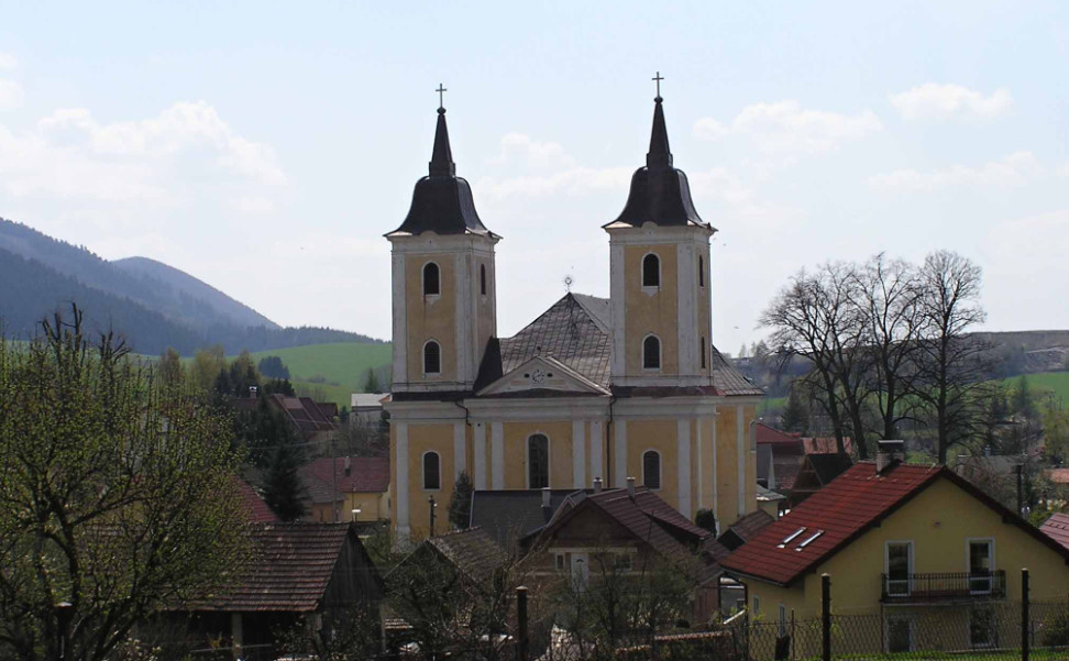 kostol visnove