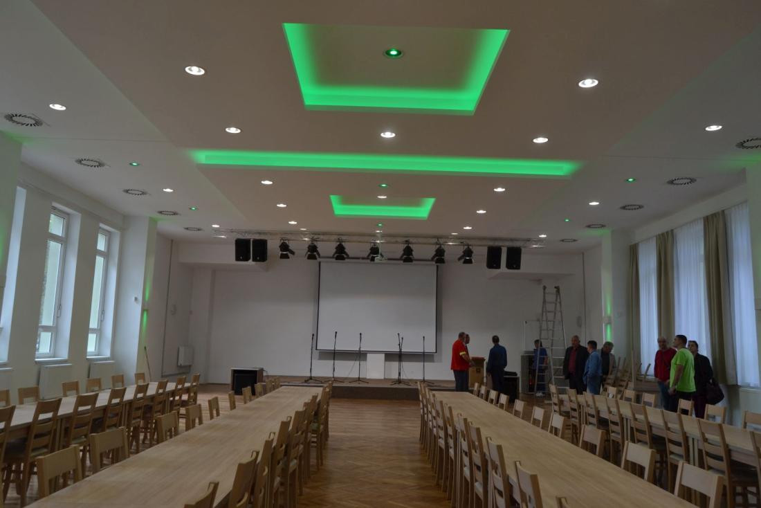 spolocenska sala turzovka 004