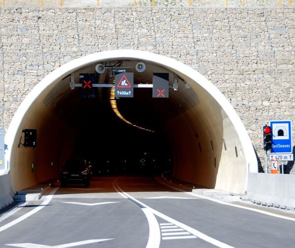 tunel uzavera
