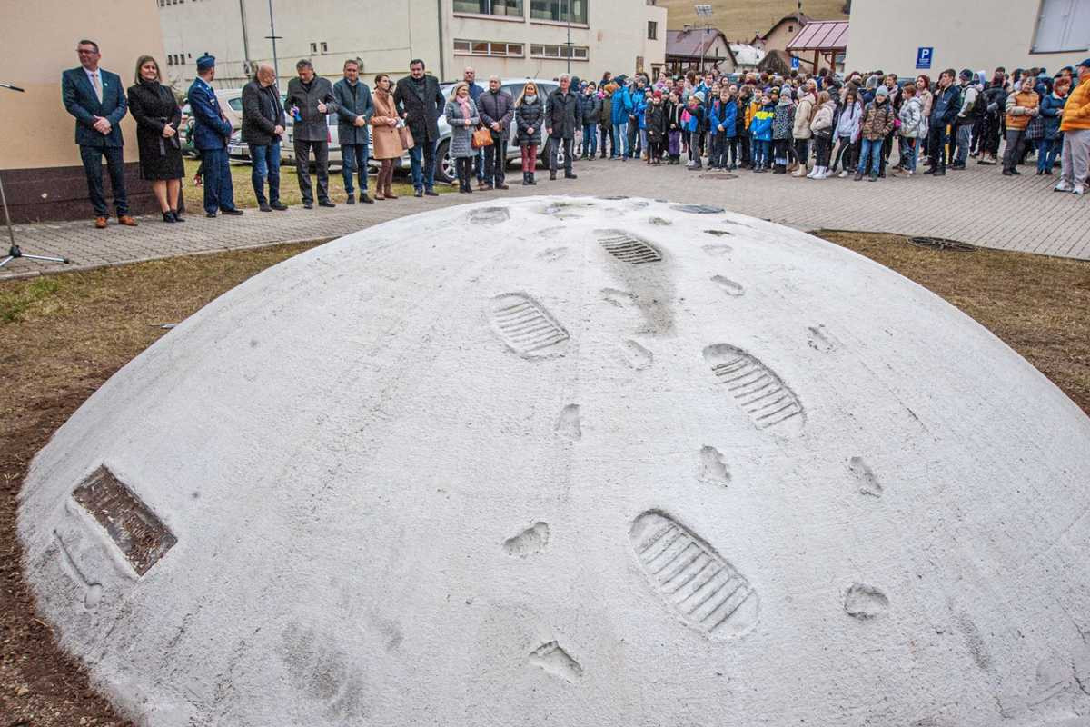 dielo stopa odhalenie