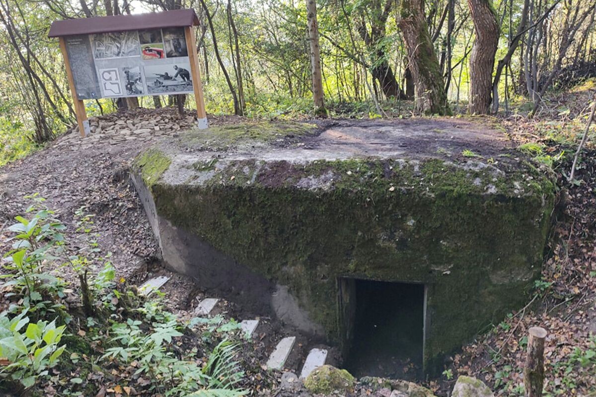 vojensky bunker svrcinovec