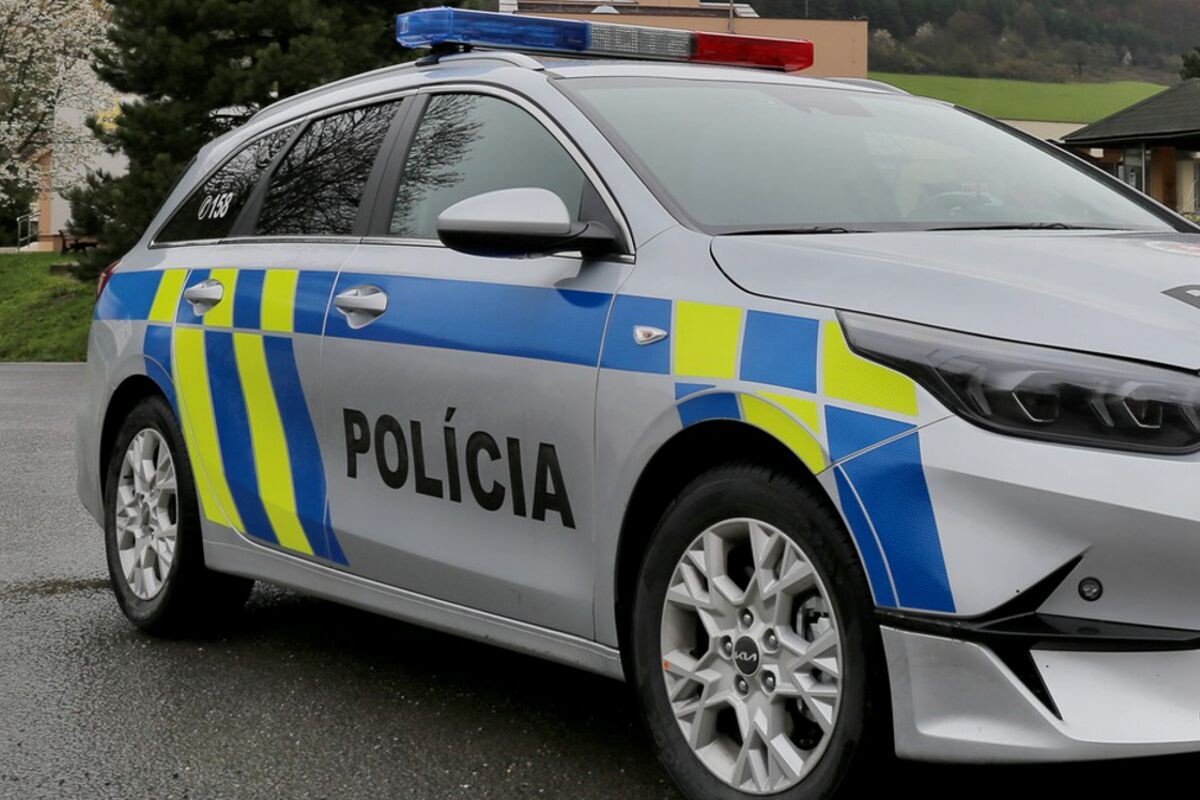 policia auto