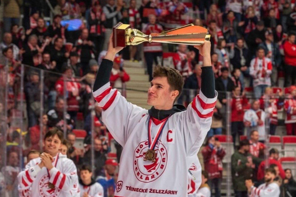 hokej trinecki ocelari