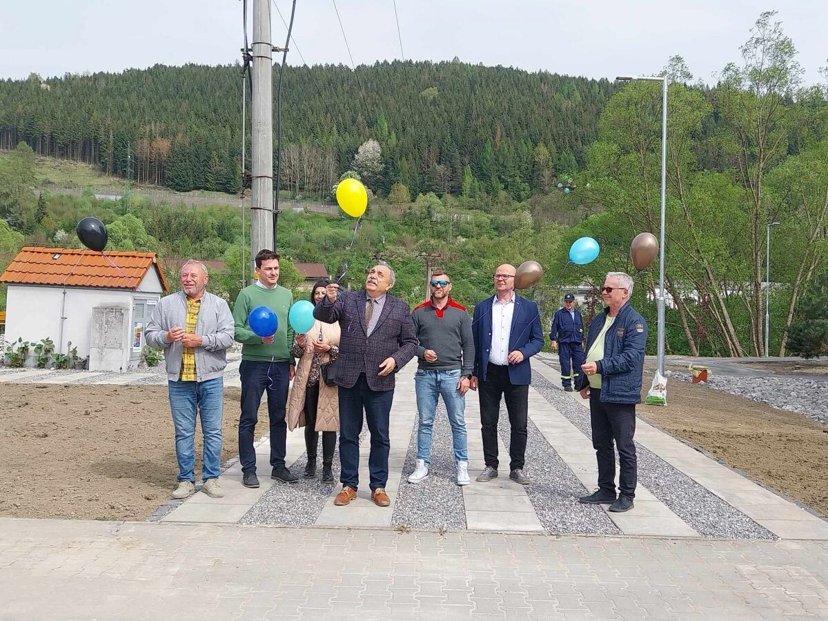 ihrisko krasno 009