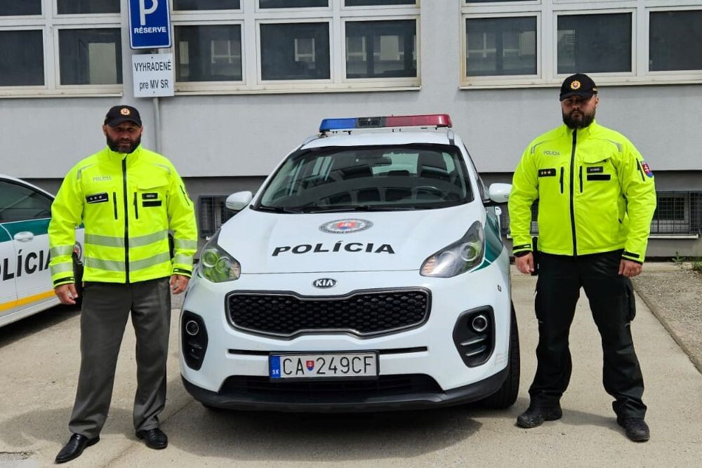 pomoc policia
