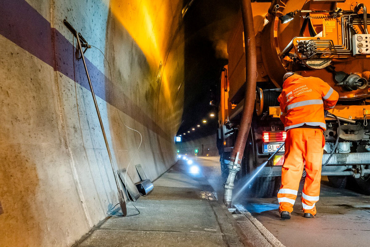 tunel uzavera