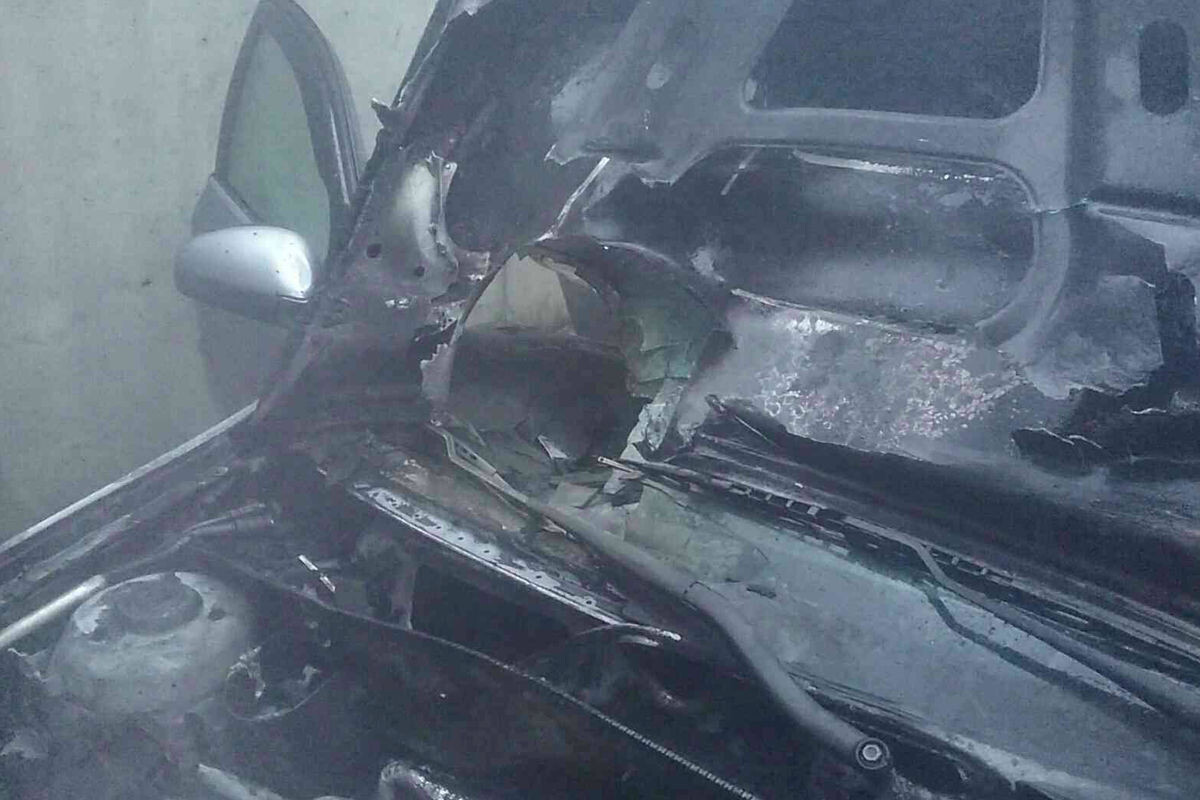 auto poziar2