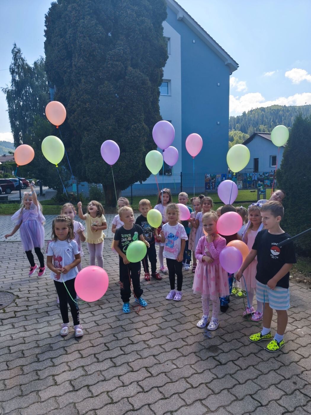 skola skolka zborov 007