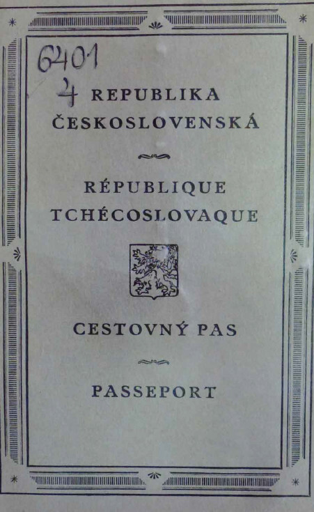 pas