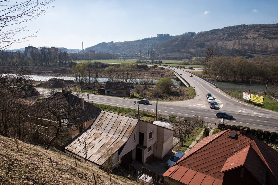 most povina sugho3