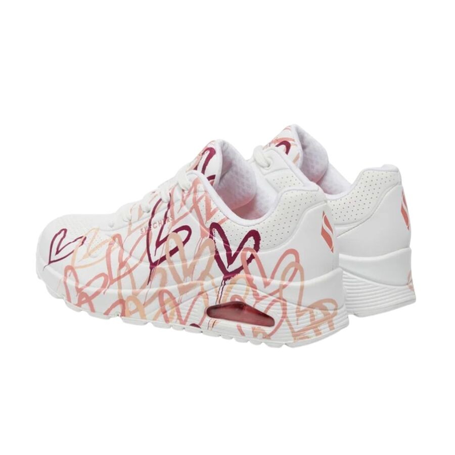 damske biele tenisky skechers so srdieckami obuv lean